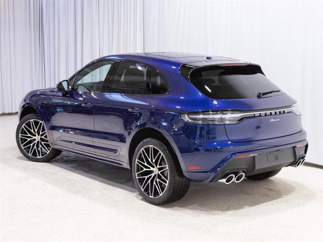 2026 Porsche Macan AWD Photo