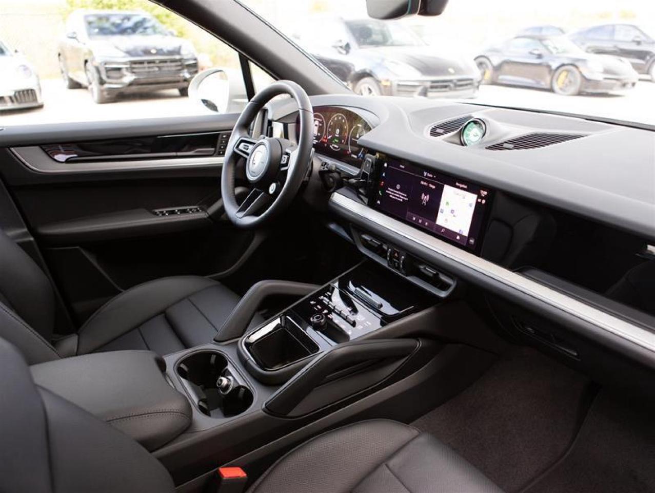 2026 Porsche Cayenne e-Hybrid AWD Photo