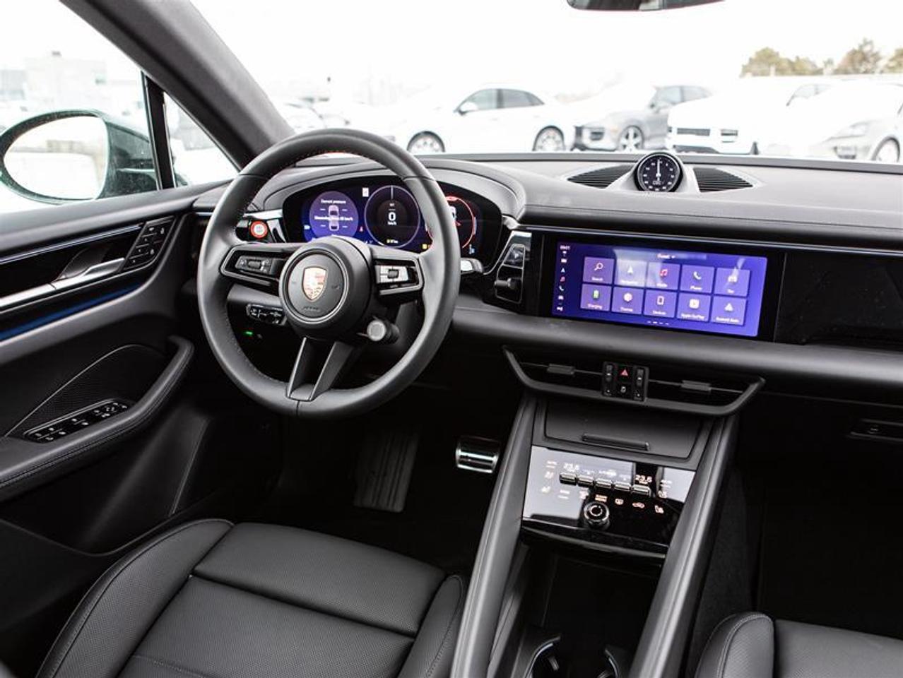 2025 Porsche Macan Electric 4S AWD Photo