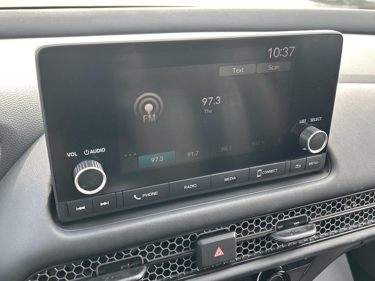 2023 Honda HR-V Sport CarPlay Rear Cam Sunroof Heated Seats Photo