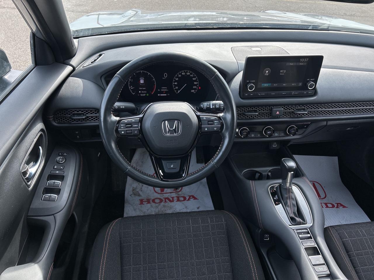 2023 Honda HR-V Sport CarPlay Rear Cam Sunroof Heated Seats Photo