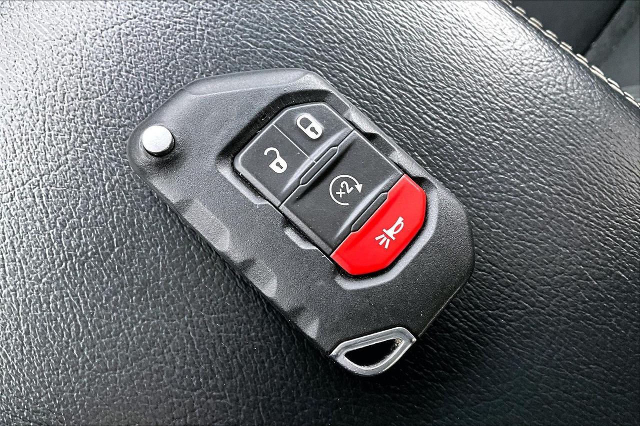 2020 Jeep WRANGLER UNLIMITED NORTH EDITION 4X4   V6   LED GROUP   TOW GROUP Photo