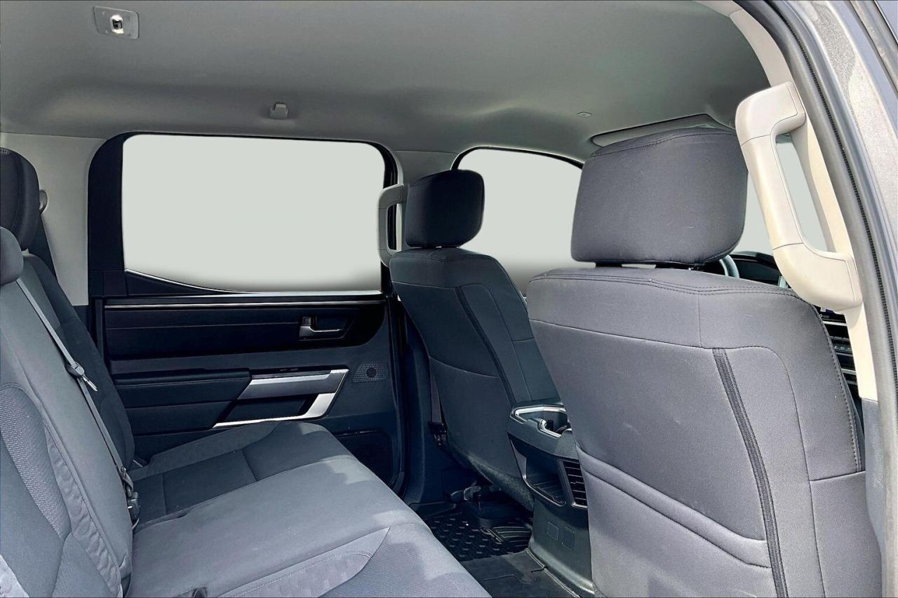 2022 Toyota Tundra CREWMAX SR5 4X4   TRD PACKAGE   NO ACCIDENTS Photo