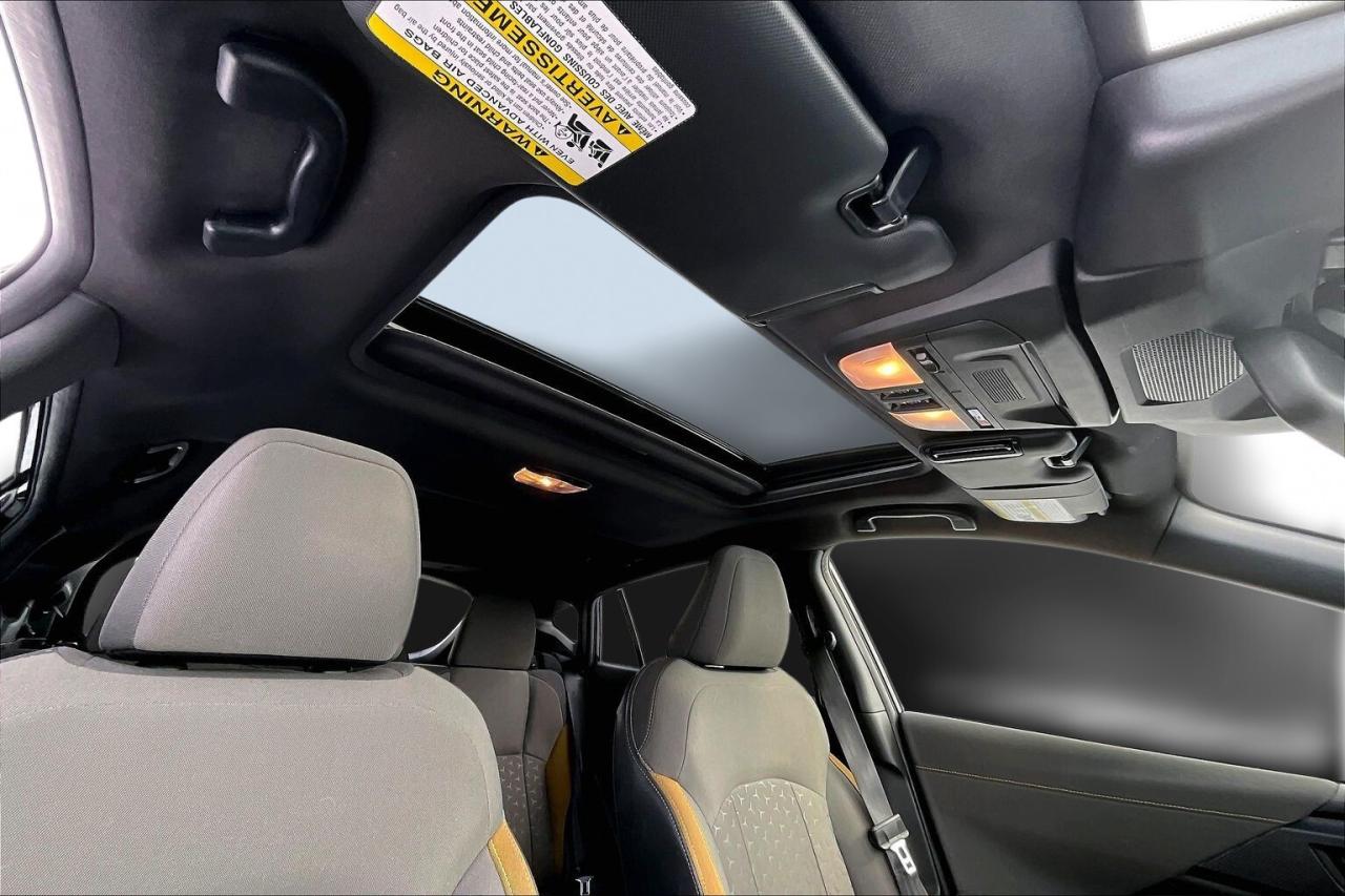 2024 Subaru Crosstrek ONYX AWD   SUNROOF   HEATED SEATS/STEER   CARPLAY Photo