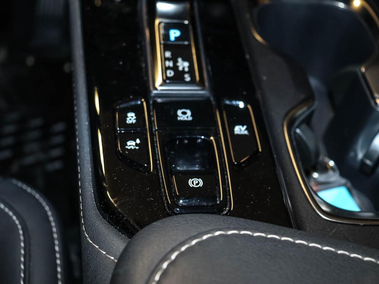 2024 Lexus NX NX 350h AWD Photo