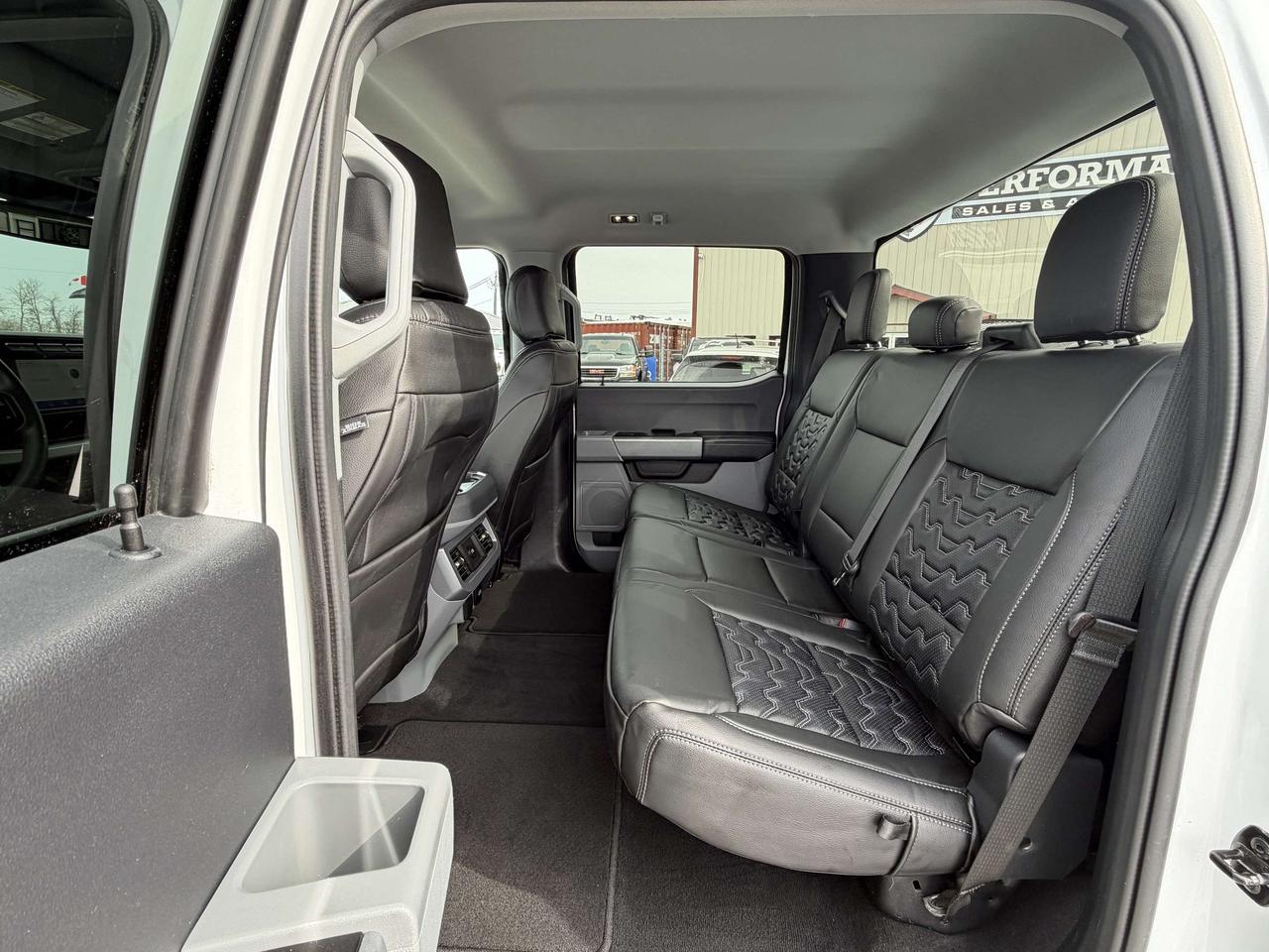 2023 Ford F-350 XLT LEVEL/WHEEL/TIRE/LEATHER PKG!! Photo