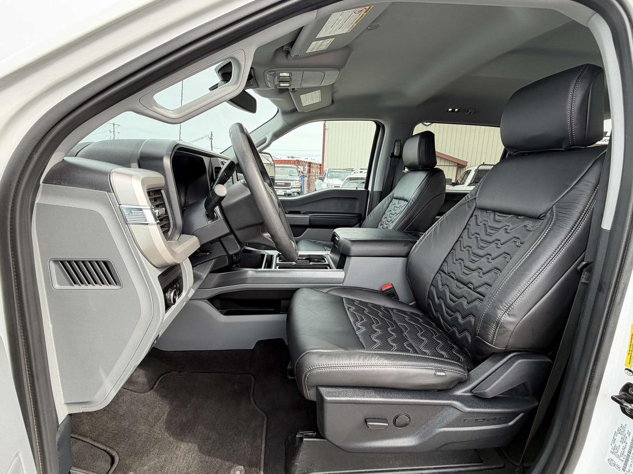2023 Ford F-350 XLT LEVEL/WHEEL/TIRE/LEATHER PKG!! Photo