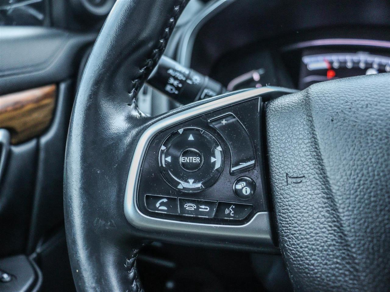 2022 Honda CR-V Touring LEATHER NAVI SUNROOF Photo