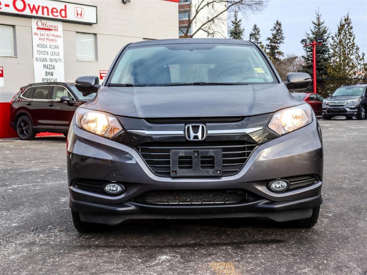 2017 Honda HR-V EX 2WD SUNROOF ALLOY WHEELS Photo