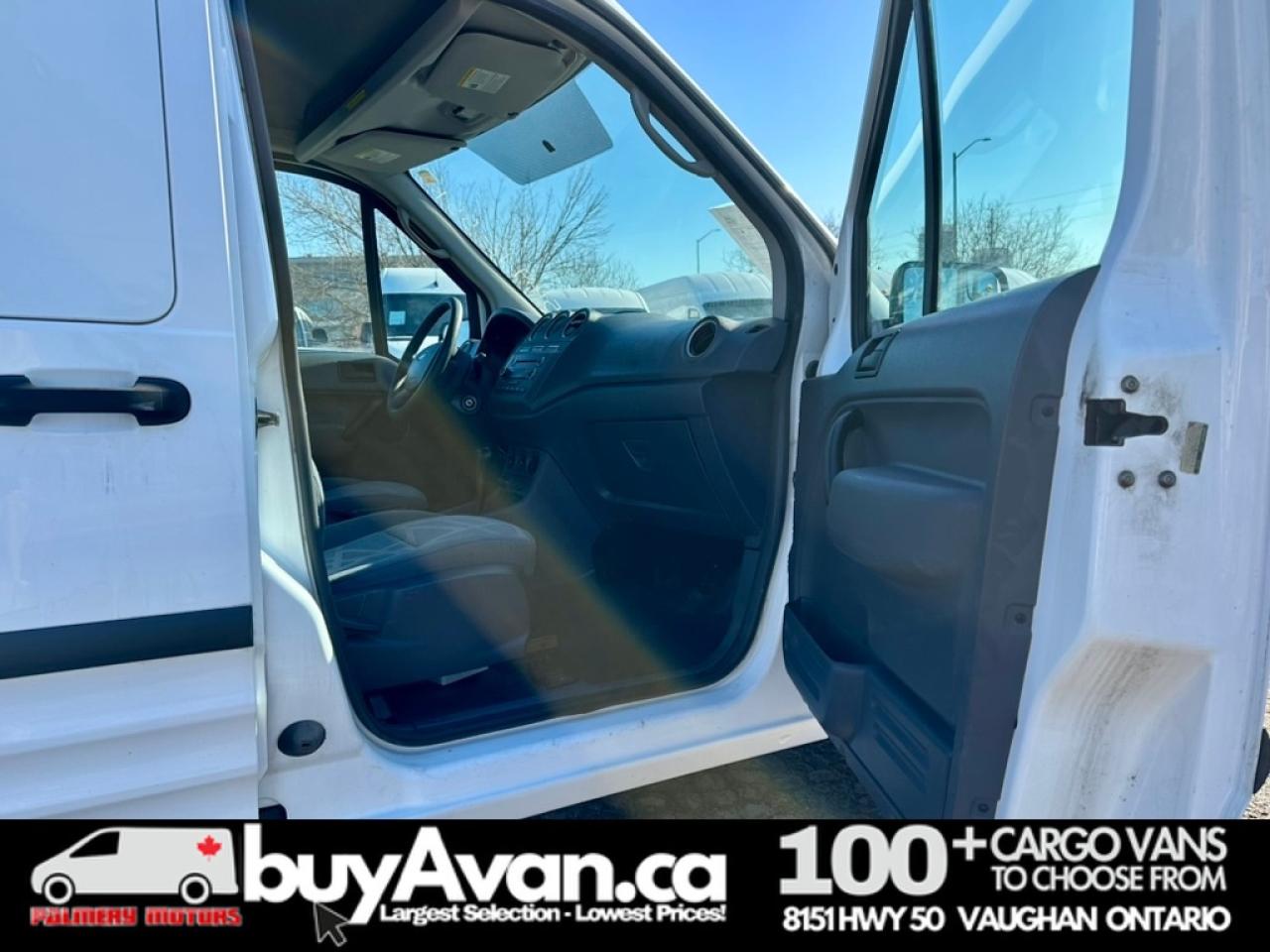 2012 Ford Transit Connect Cargo Van XLT LOW KMS 1-OWNER + Divider Photo