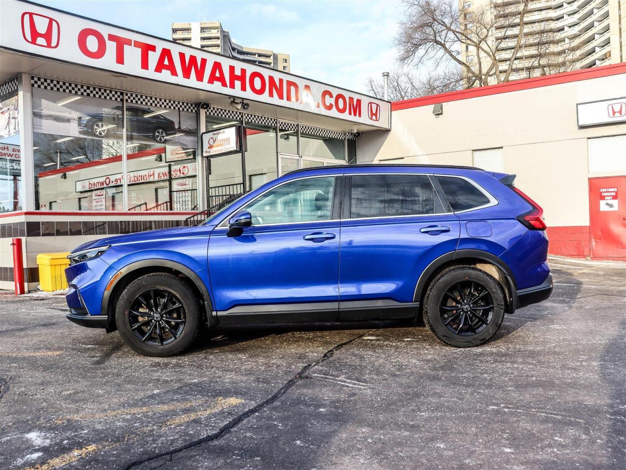 2024 Honda CR-V Sport AWD APPLE CARPLAY/ ANDROID AUTO BACKUP CAM Photo