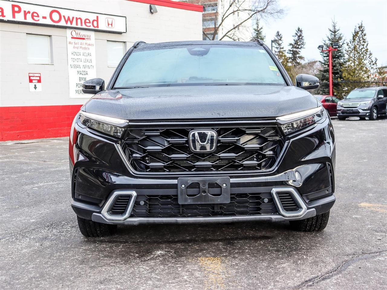 2024 Honda CR-V Hybrid Touring Photo