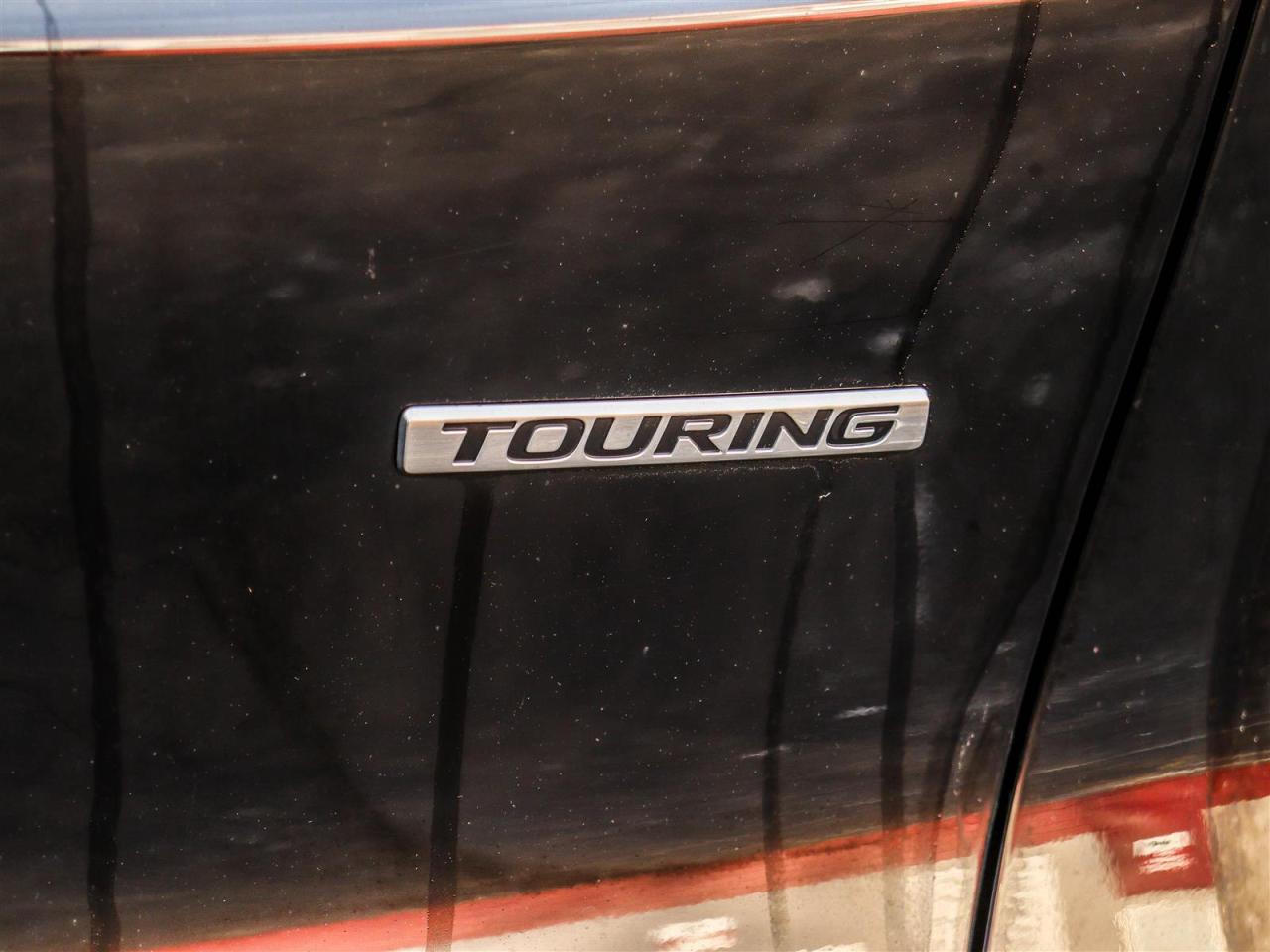 2024 Honda CR-V Hybrid Touring Photo