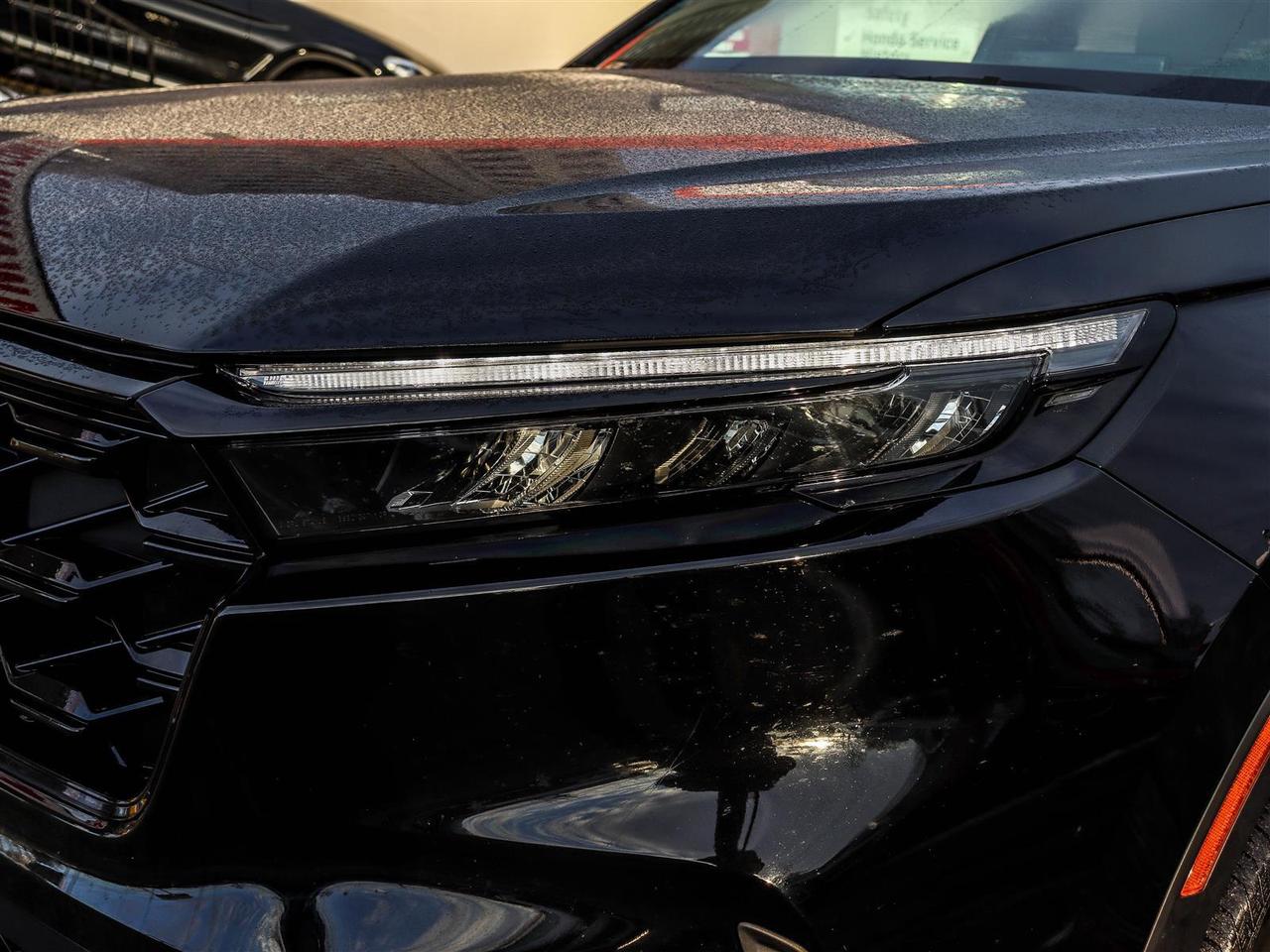 2024 Honda CR-V Hybrid Touring Photo