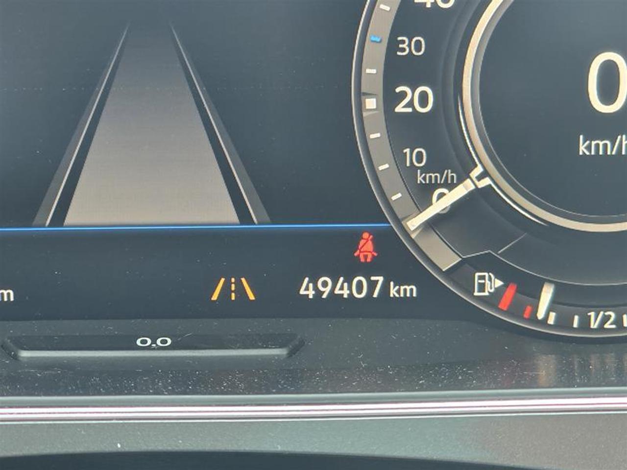 2019 Volkswagen Tiguan Highline 2.0T 8sp at w/Tip 4M Photo