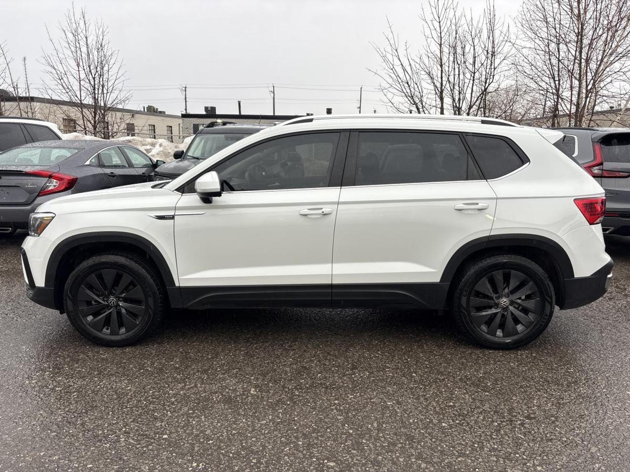 2022 Volkswagen Taos Comfortline w/Winter & All-Season Tires Photo4