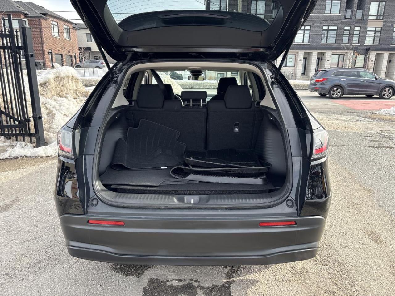 2025 Honda HR-V LX Honda Certified With 7YRS/160K Warranty Photo