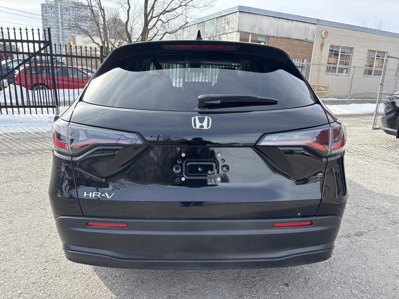 2025 Honda HR-V LX Honda Certified With 7YRS/160K Warranty Photo2