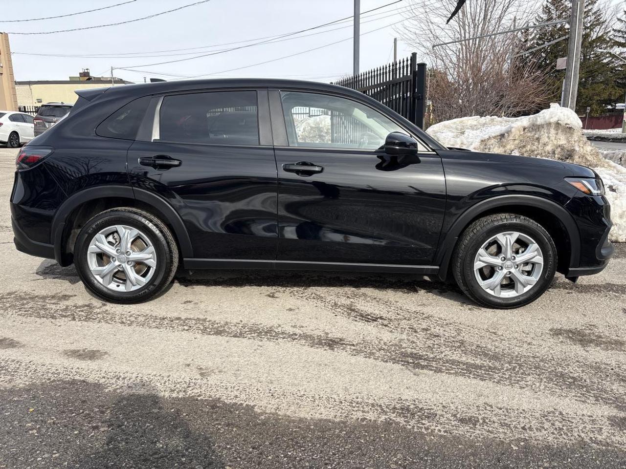 2025 Honda HR-V LX Honda Certified With 7YRS/160K Warranty Photo