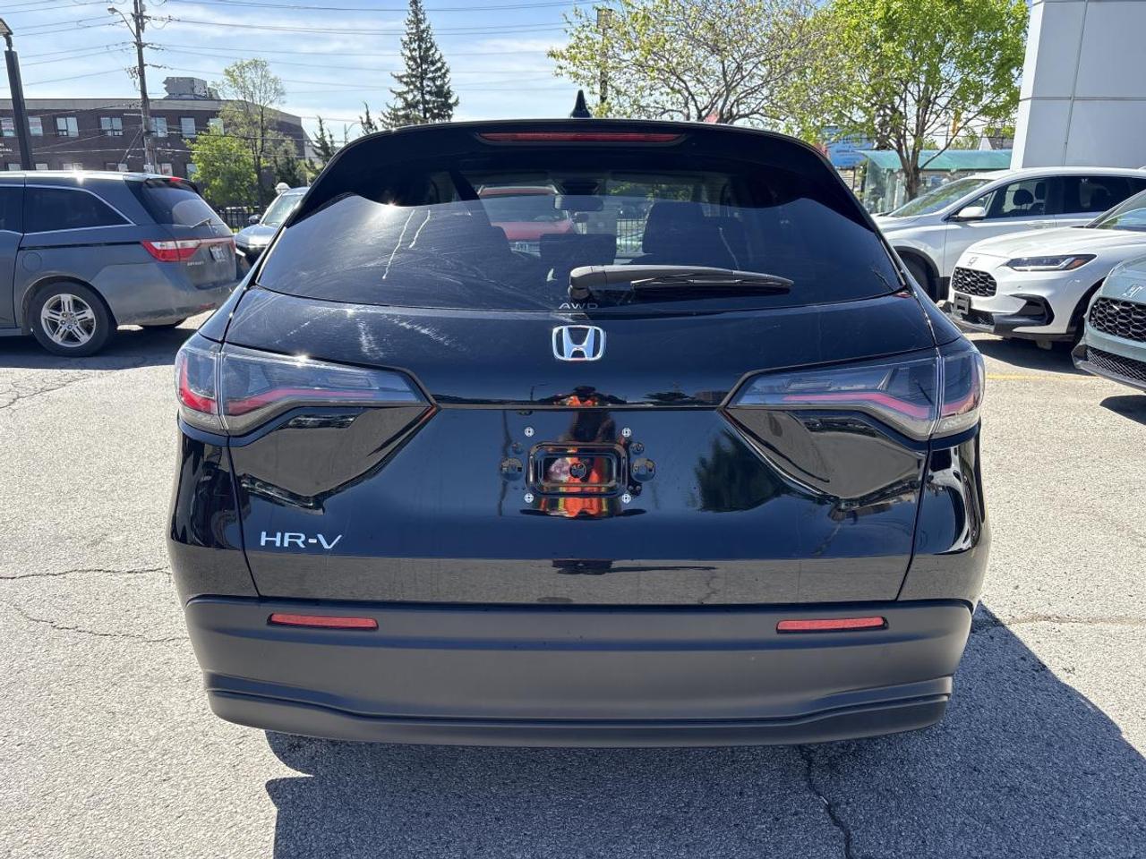 2025 Honda HR-V LX Honda Certified With 7YRS/160K Warranty Photo2