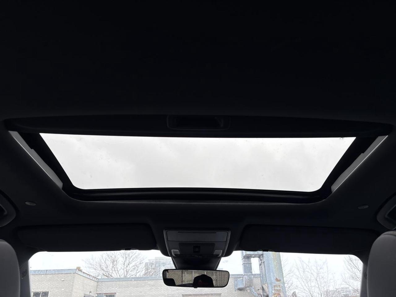 2024 Honda CR-V Hybrid Touring Honda Certified With 7YR/160K Warranty Photo