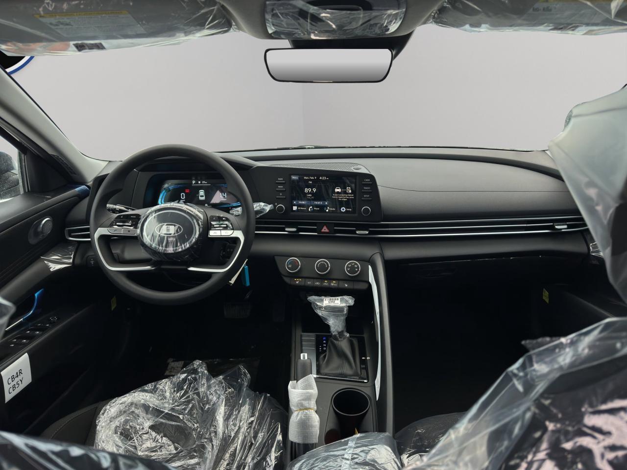 2026 Hyundai Elantra Essential Photo