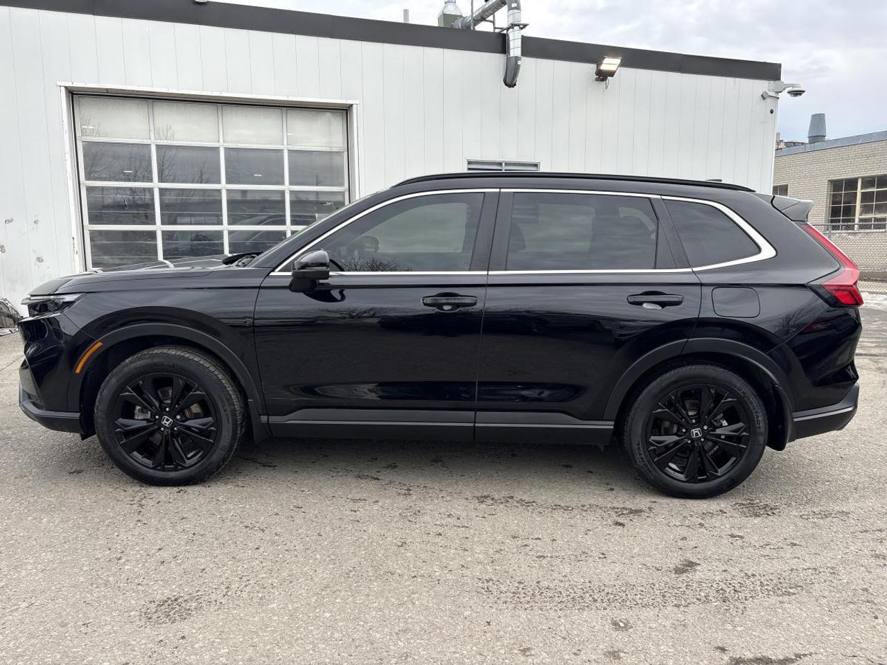 2025 Honda CR-V Hybrid Touring Honda Certified With 7YR/160K Warranty Photo4