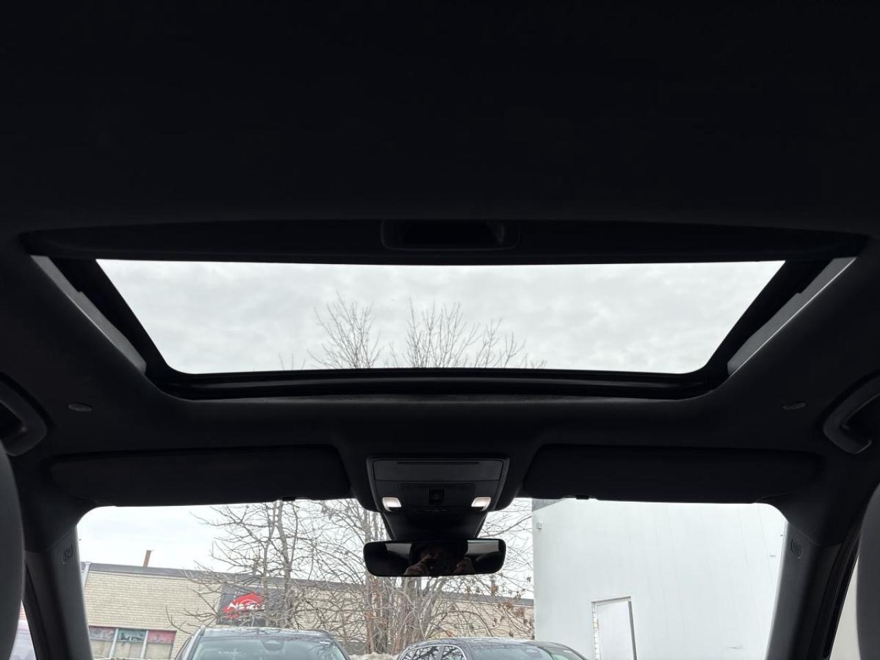 2025 Honda CR-V Hybrid Touring Honda Certified With 7YR/160K Warranty Photo