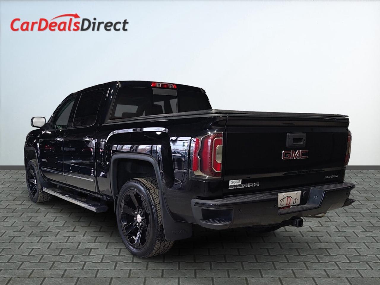2016 GMC Sierra 1500 Denali on 22s / Crew Cab / Short Box / Sunroof / H Photo