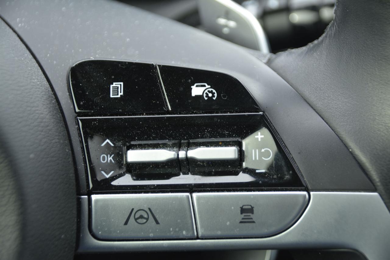 2024 Hyundai Santa Cruz Trend AWD Photo