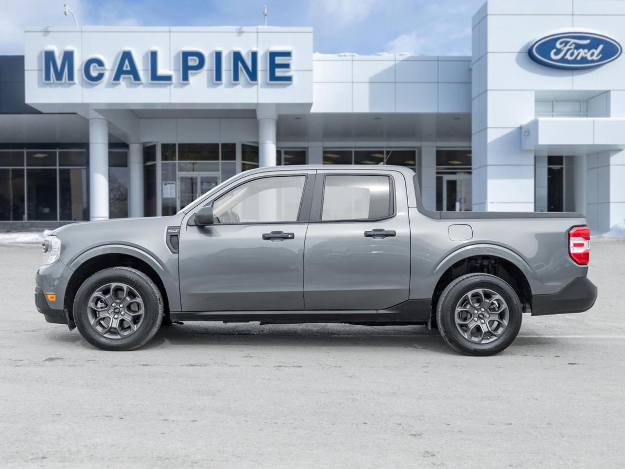 2022 Ford Maverick XLT Photo2