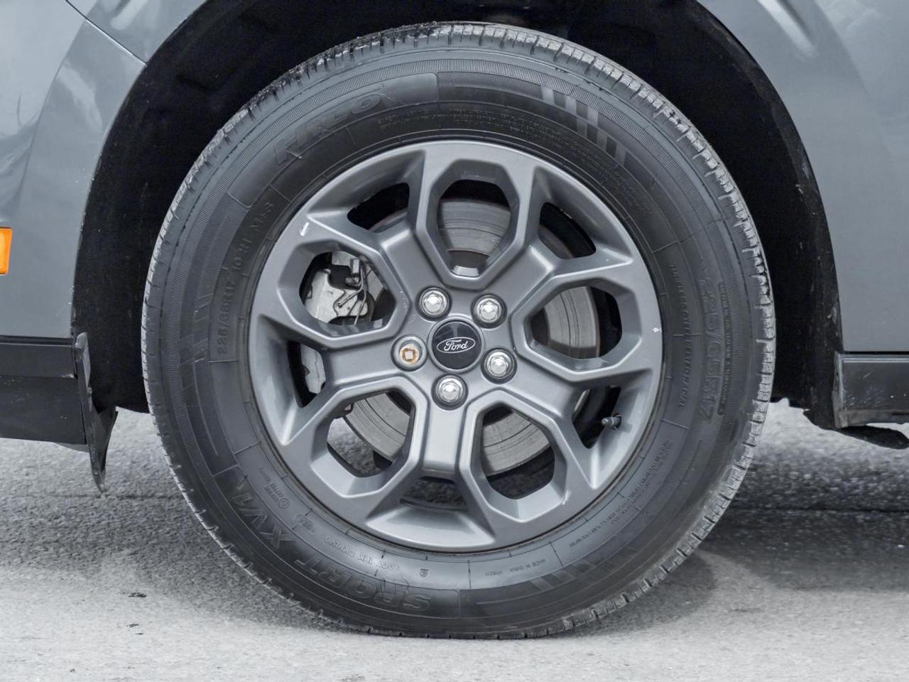 2022 Ford Maverick XLT Photo3