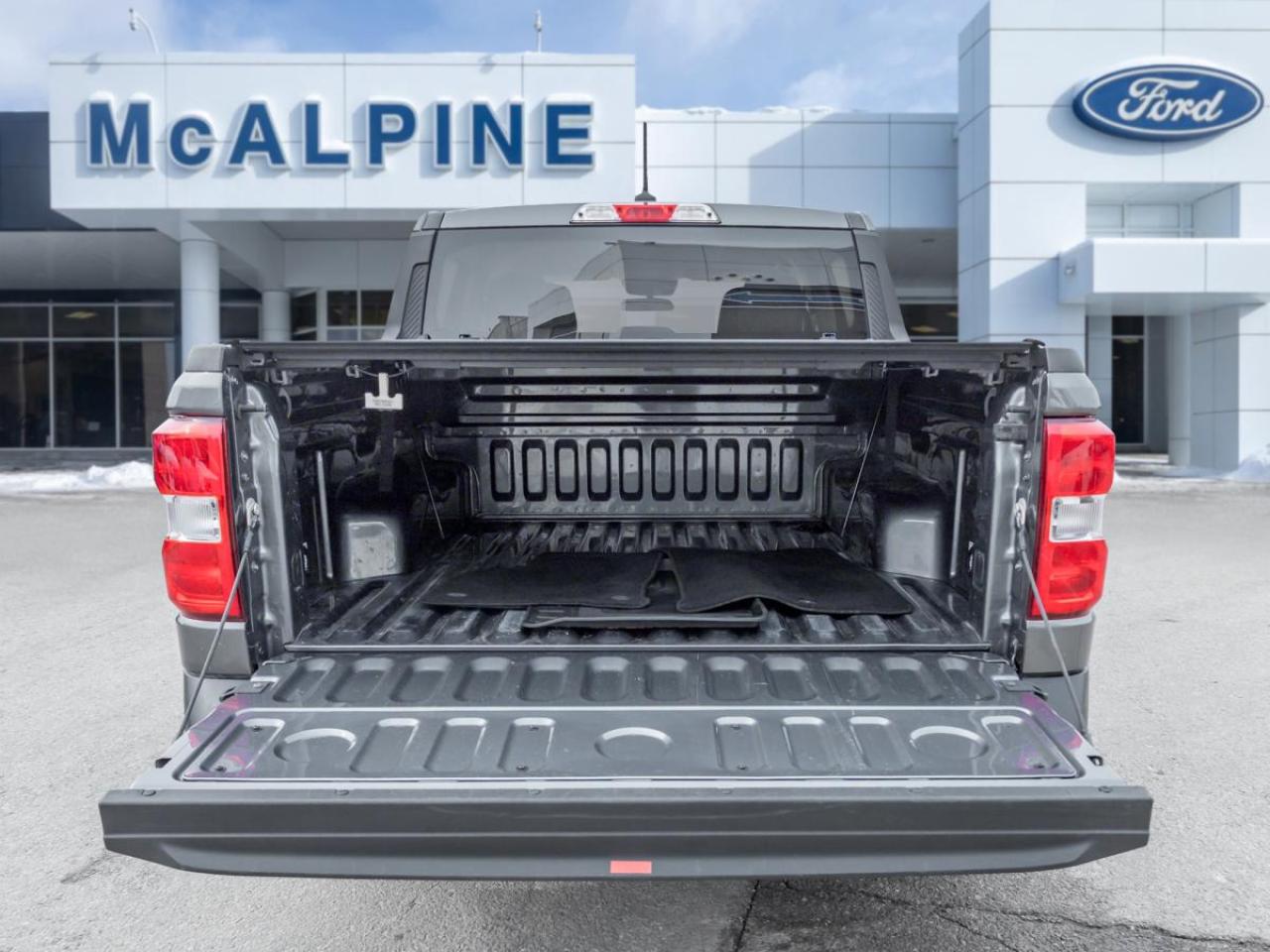 2022 Ford Maverick XLT Photo