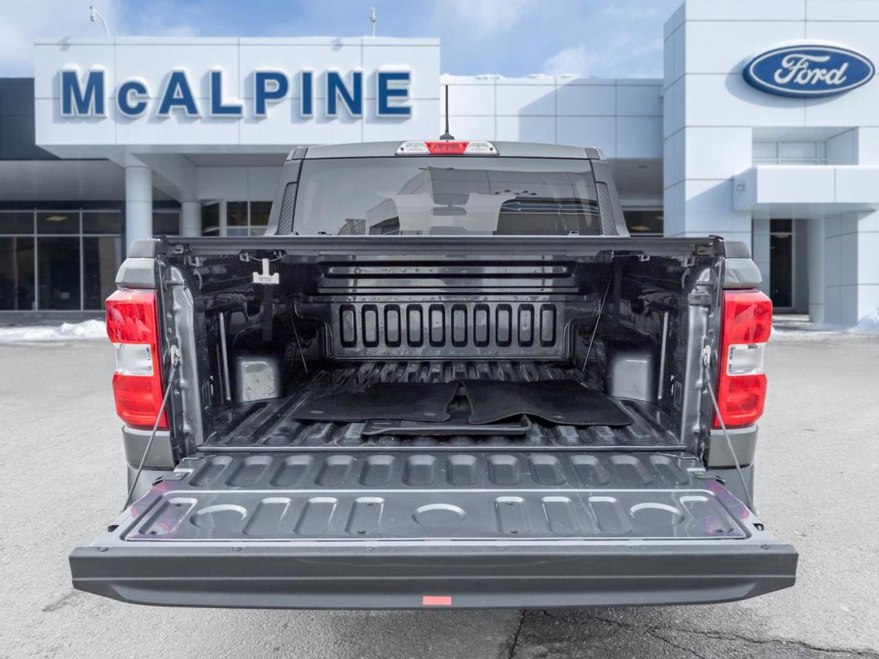 2022 Ford Maverick XLT Photo