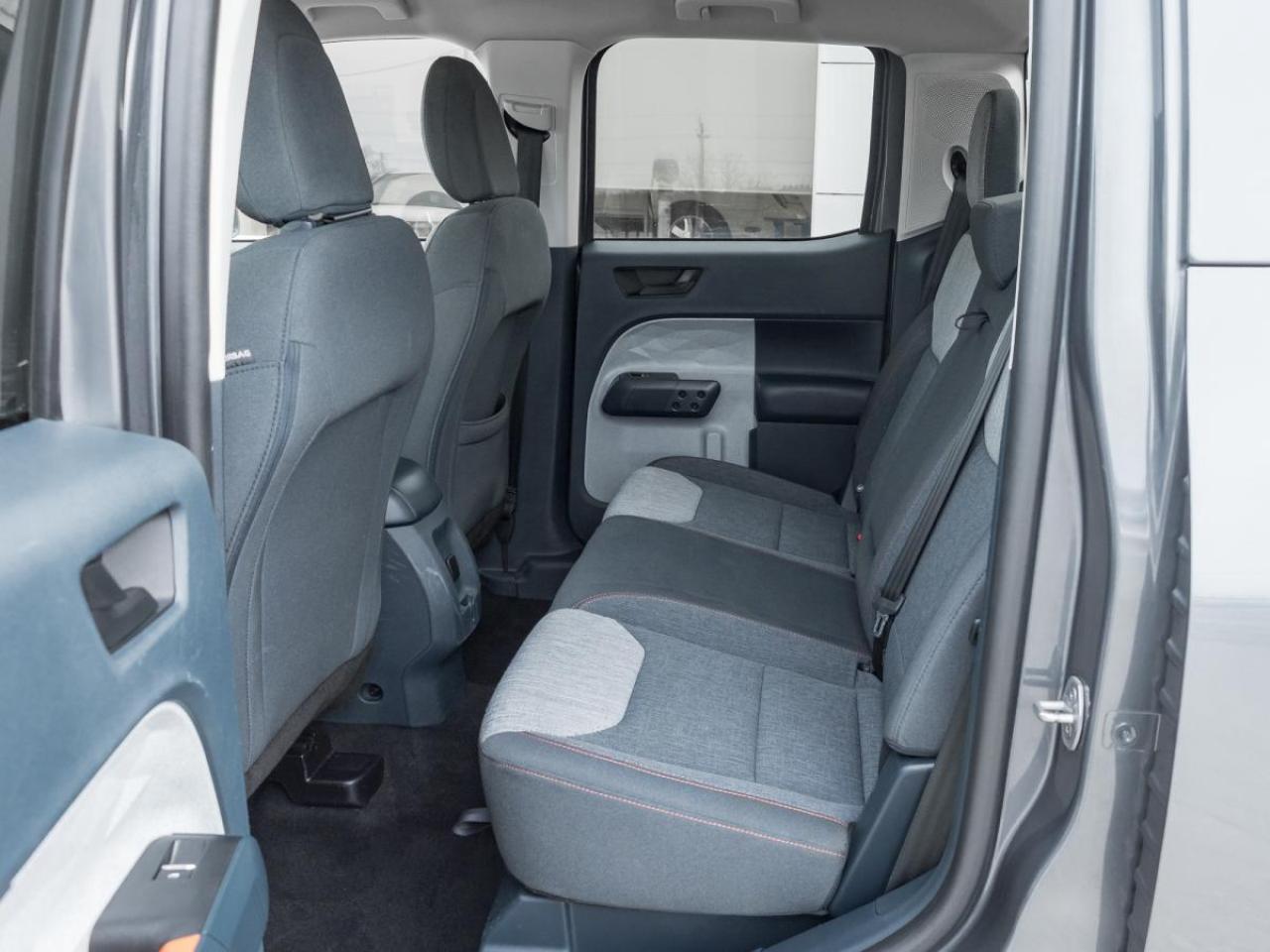 2022 Ford Maverick XLT Photo