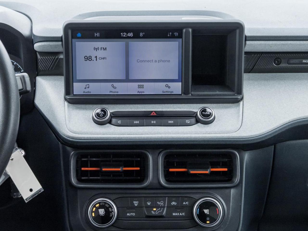 2022 Ford Maverick XLT Photo