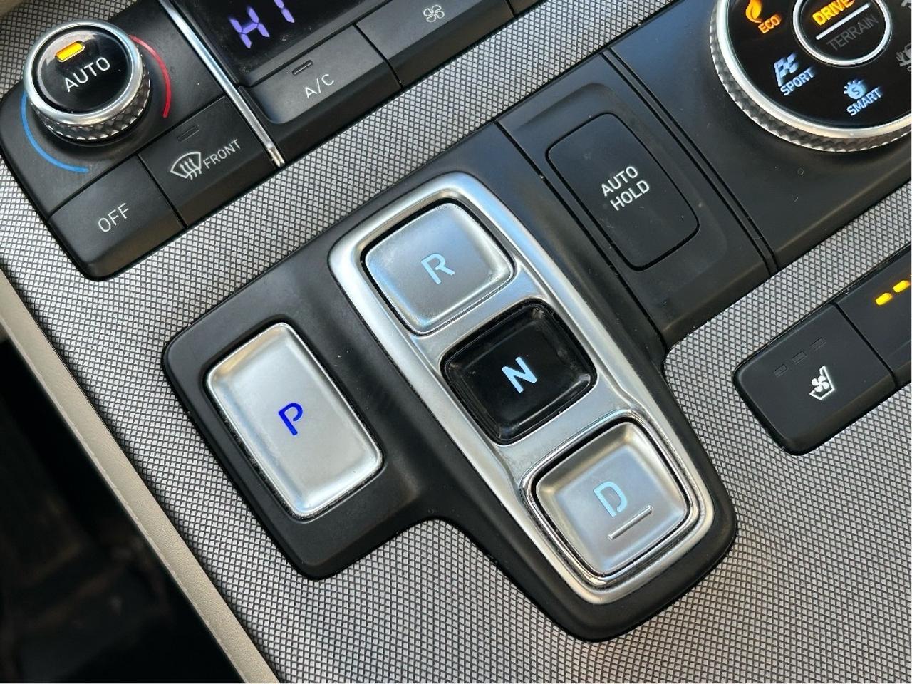 2020 Hyundai PALISADE Ultimate 7-Passenger AWD Photo