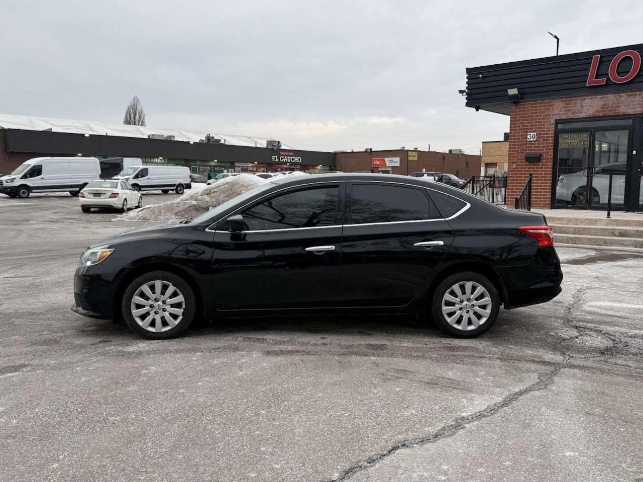 2019 Nissan Sentra NO ACCIDENTS l 1.8L l FWD l Eco l Bluetooth l 4Cyl Photo
