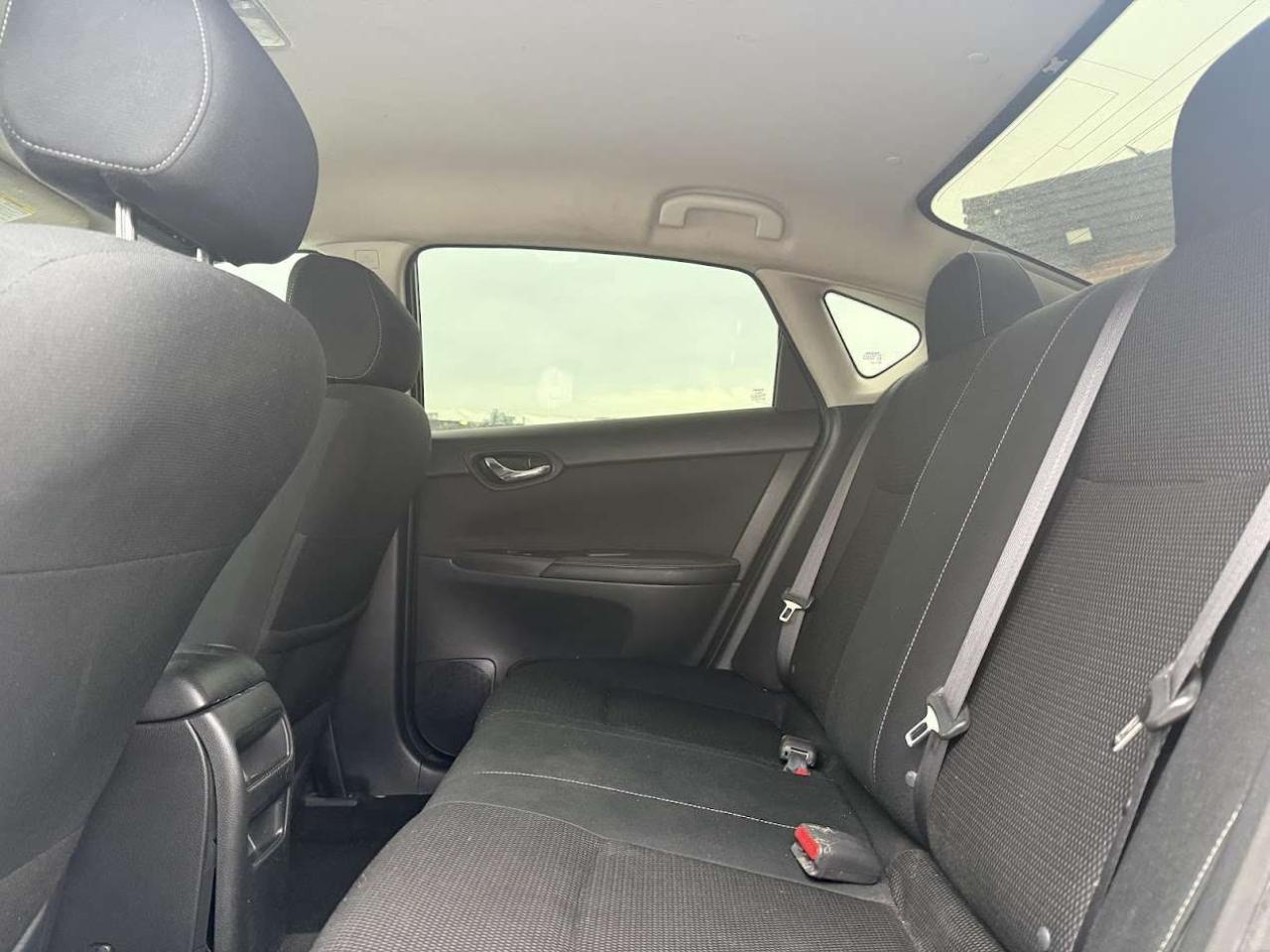 2019 Nissan Sentra NO ACCIDENTS l 1.8L l FWD l Eco l Bluetooth l 4Cyl Photo