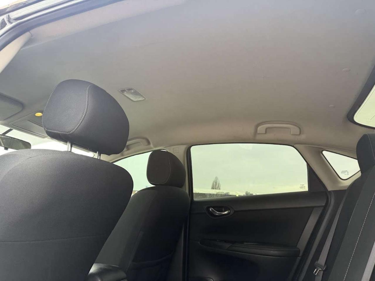 2019 Nissan Sentra NO ACCIDENTS l 1.8L l FWD l Eco l Bluetooth l 4Cyl Photo