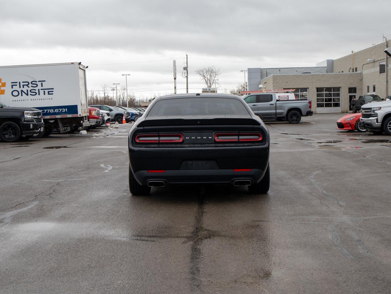 2016 Dodge Challenger R/T - V8 Engine   Manual Photo
