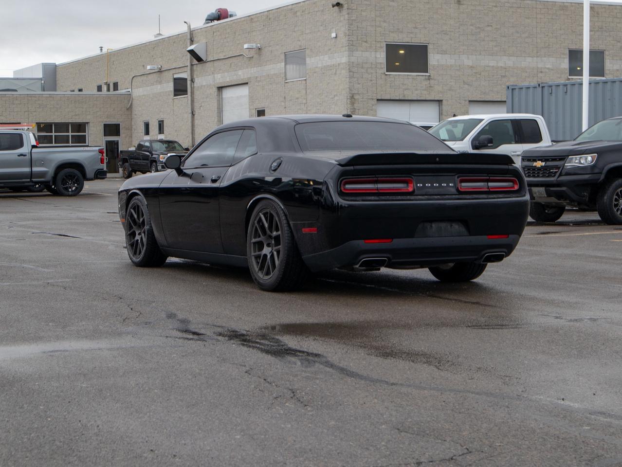 2016 Dodge Challenger R/T - V8 Engine   Manual Photo
