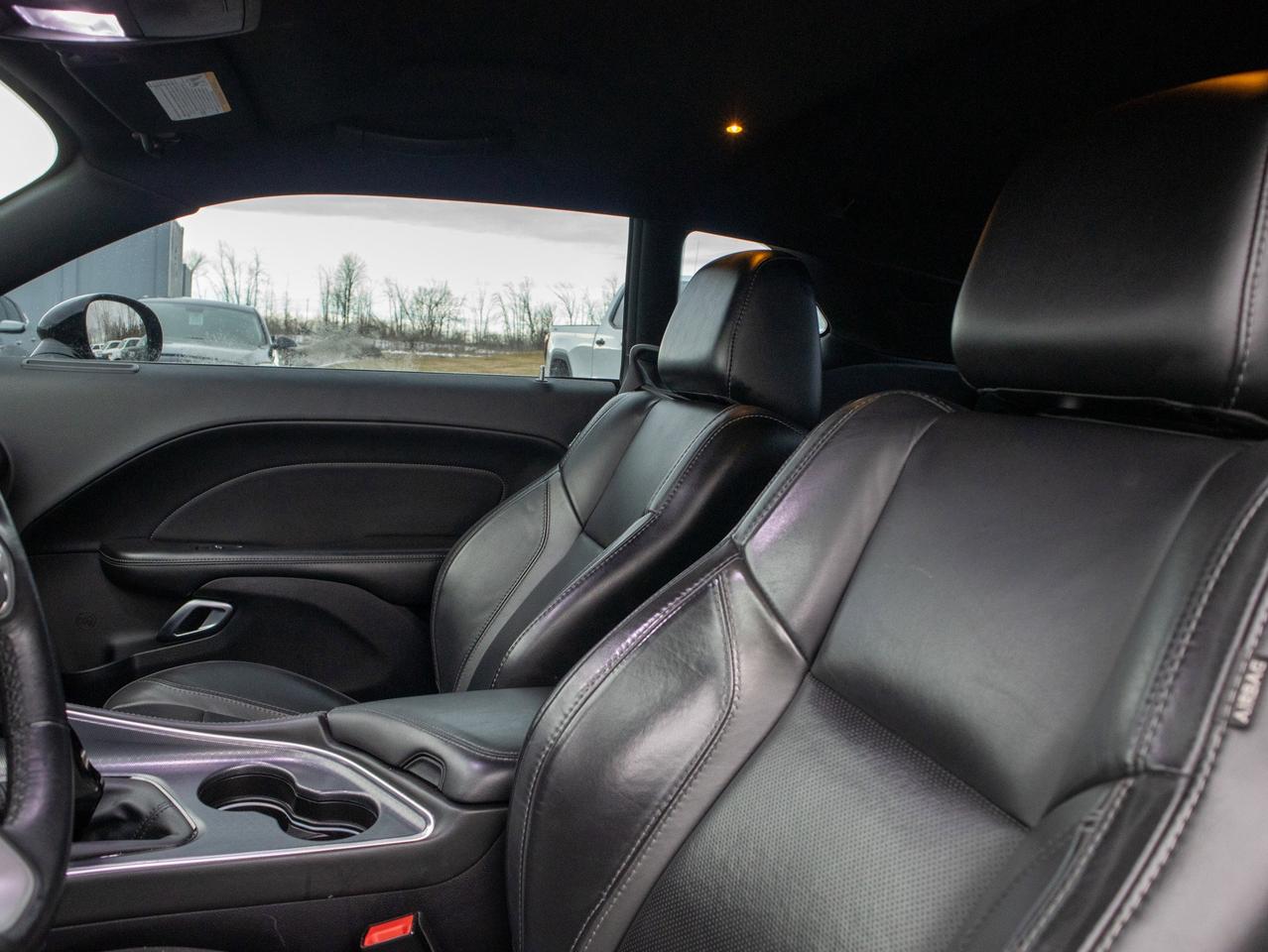 2016 Dodge Challenger R/T - V8 Engine   Manual Photo