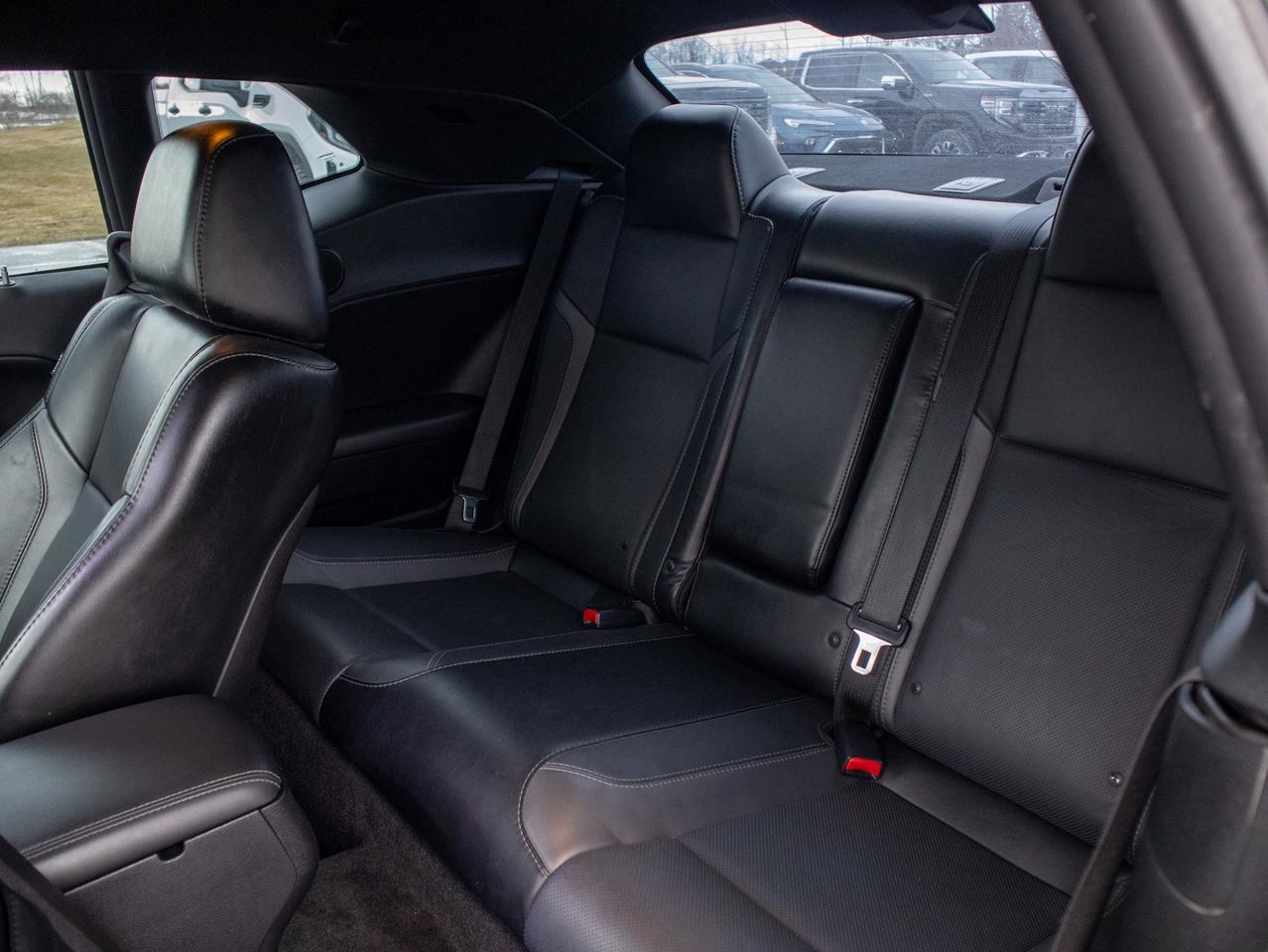 2016 Dodge Challenger R/T - V8 Engine   Manual Photo