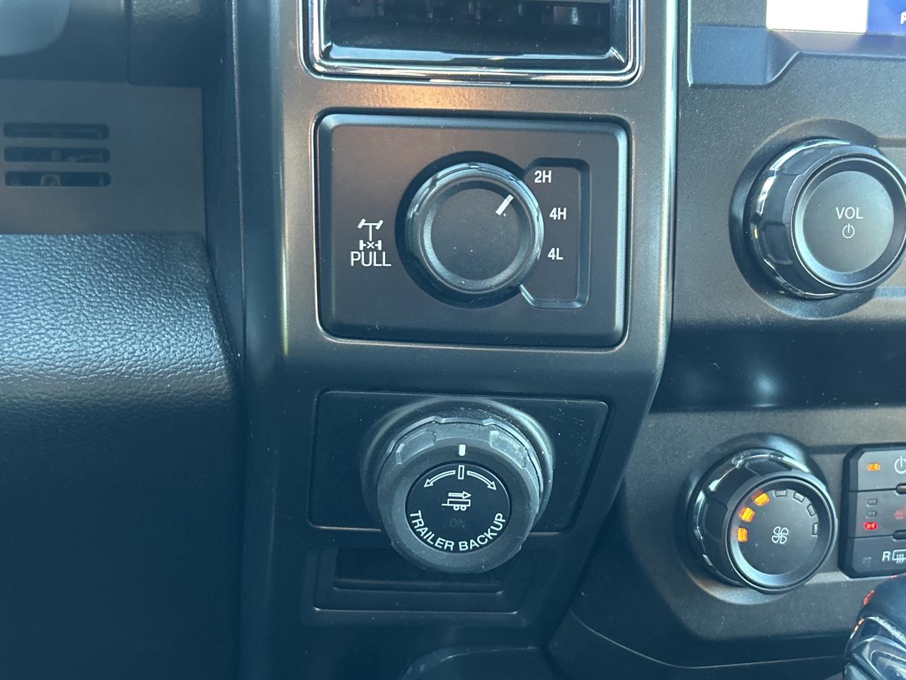 2019 Ford F-150 XLT SPORT 4X4, CLEAN CARFAX, REMOTE START! Photo