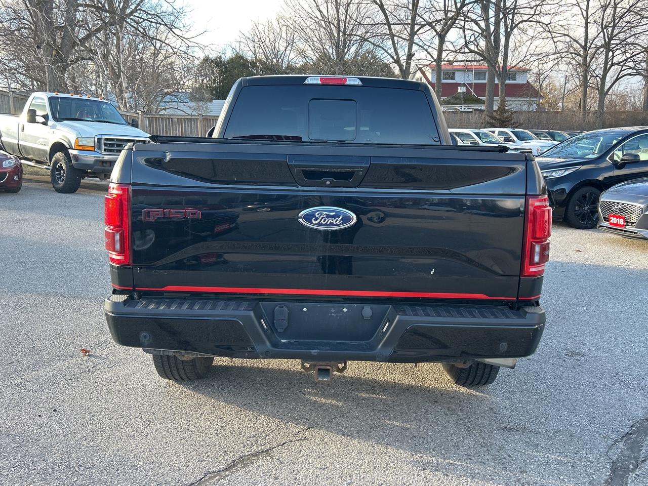 2017 Ford F-150 LARIAT FX4, HEATED/ COOLED SEATS, REMOTE START! Photo