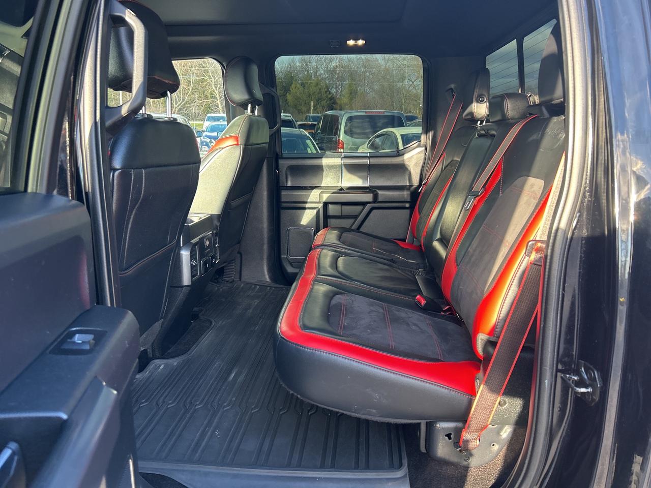 2017 Ford F-150 LARIAT FX4, HEATED/ COOLED SEATS, REMOTE START! Photo