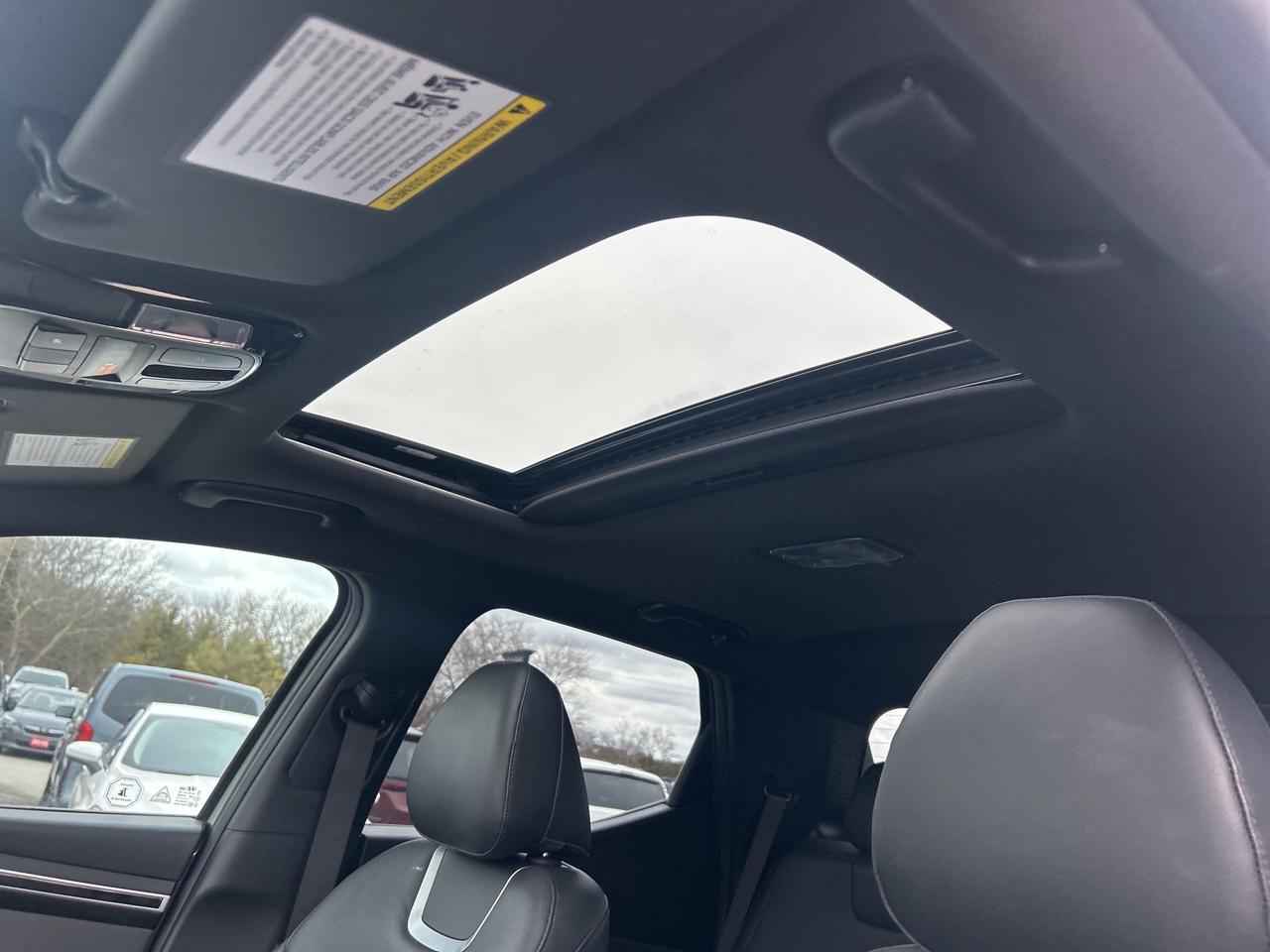 2022 Hyundai Santa Cruz PREFERRED, HEATED LEATHER, AWD, REMOTE START! Photo