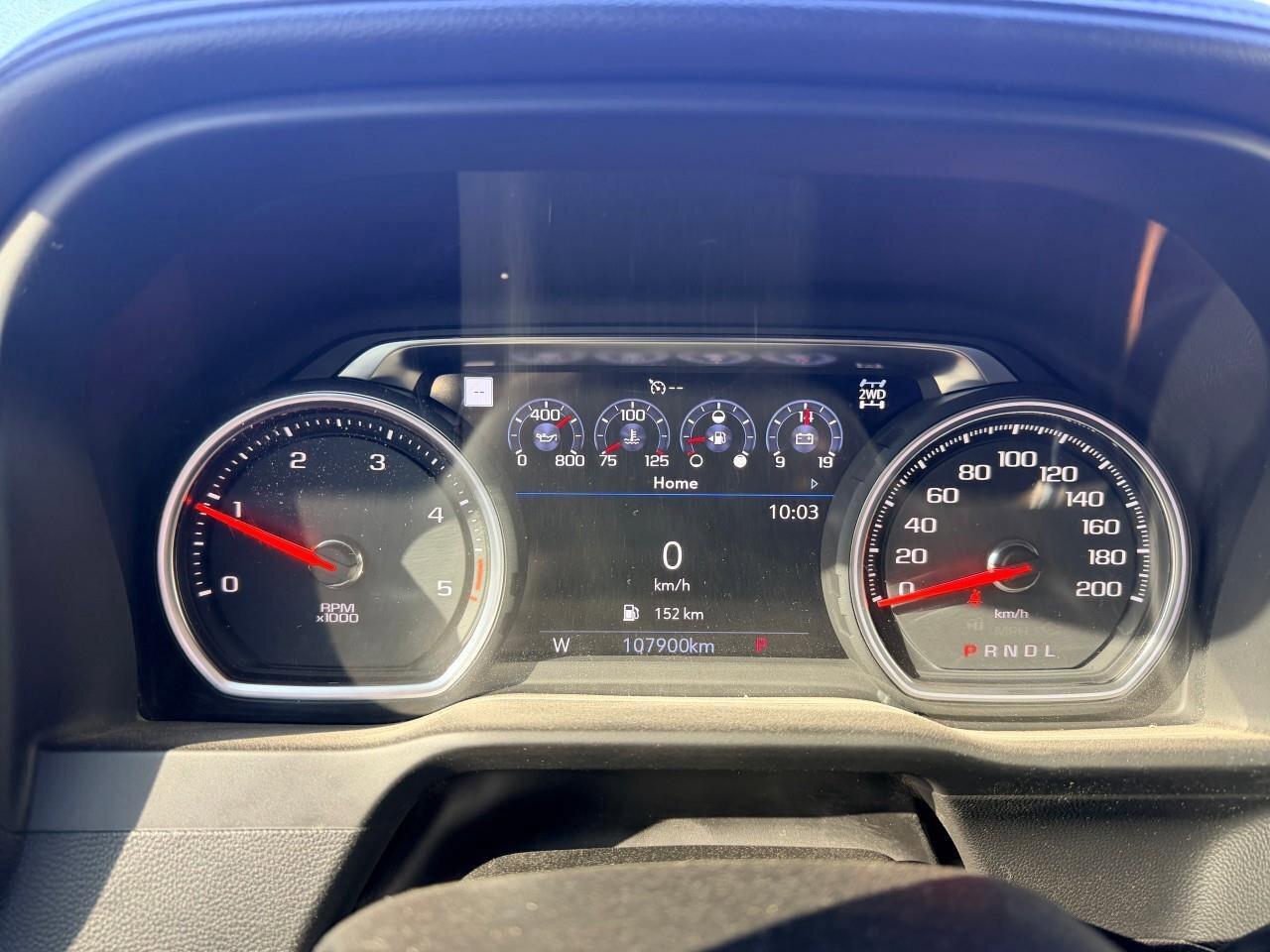 2022 Chevrolet SILVERADO 2500HD 4WD Crew Cab 159  High Country Photo