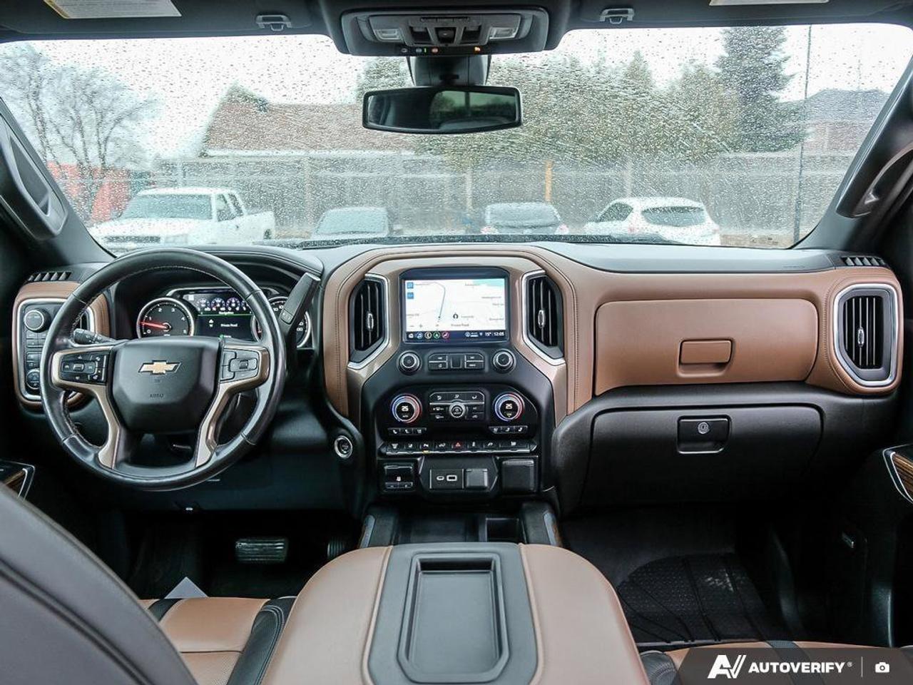 2022 Chevrolet SILVERADO 2500HD High CountryHIGH COUNTRY, 6.6L DURAMAX V8, 4X4, AL Photo